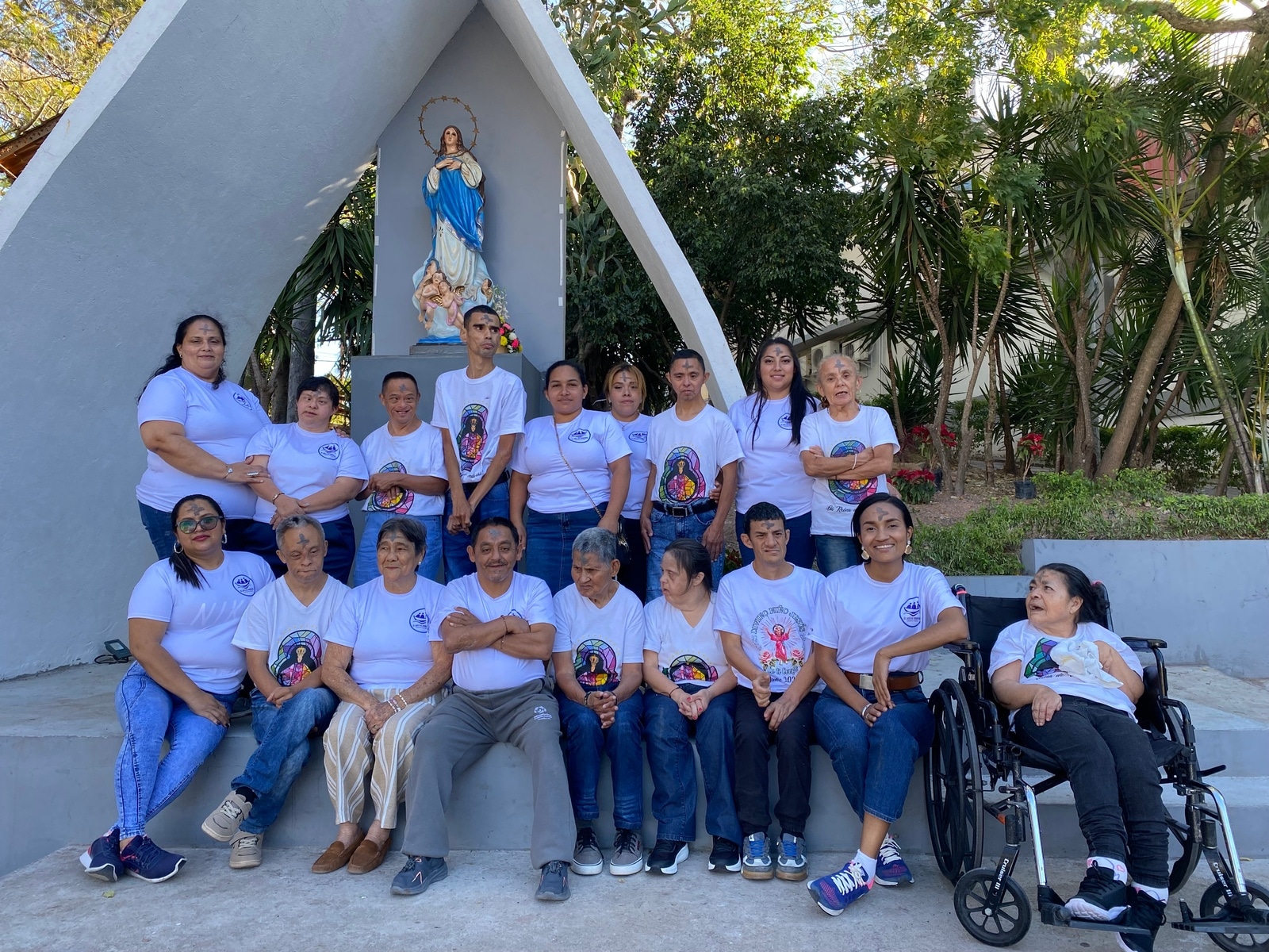 Comunidad El Arca Honduras compartiendo juntos